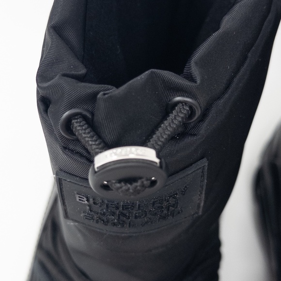 Burberry Arthur Puffy Boots Winter Snow Black Mens 42 EU 9 US 8 UK - Picture 6 of 10